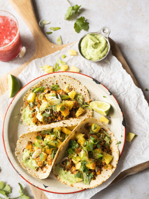Tacos-de-tofu-a-lananas-sauce-coco-avoca